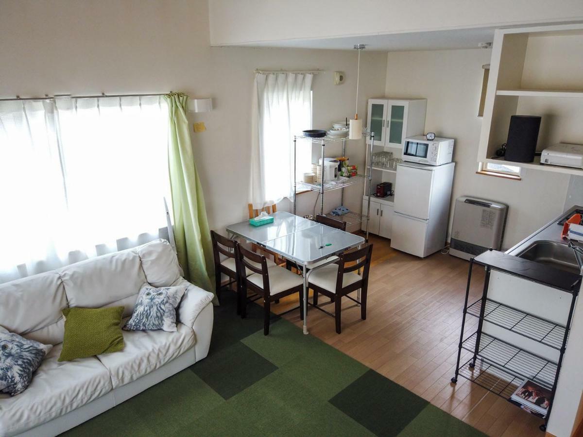 Trailside Niseko Apartment *